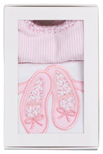 Load image into Gallery viewer, Bib And Burp Gift Sets - Assorted