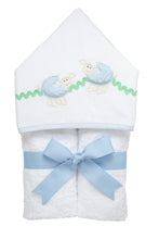 Load image into Gallery viewer, Everykid Hooded Towels - Assorted

