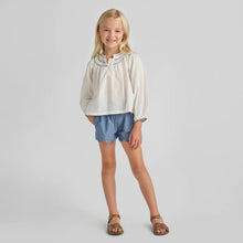 Load image into Gallery viewer, Chambray Scallop Shorts
