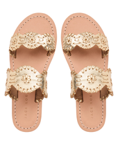 Load image into Gallery viewer, Laurin Flat Sandal - Platinum

