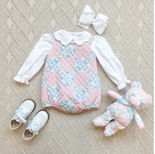 Load image into Gallery viewer, Brooksy Bubble - Cobble Court Quilt
