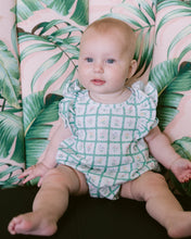 Load image into Gallery viewer, Whimsy Knit Bubble
