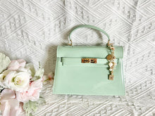 Load image into Gallery viewer, Jelly Luxe Charm Purse
