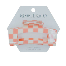 Load image into Gallery viewer, Checker Hair Claw
