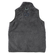 Load image into Gallery viewer, Gray Sherpa Vest
