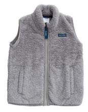 Load image into Gallery viewer, Igneous Gray Solid Sherpa Vest
