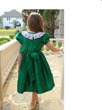 Load image into Gallery viewer, Green Taffeta Dress With Modern Tree Collar
